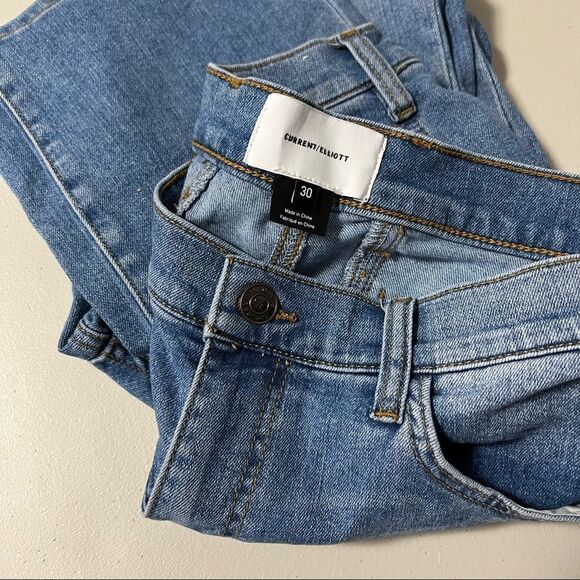 current/elliott The Scooped Ruby Crop Jean - Picture 7 of 11